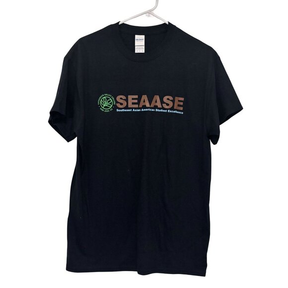 Gildan SEAASE Southeast Asian American Student Excellence Black T-Shirt M 100% C - Picture 1 of 5